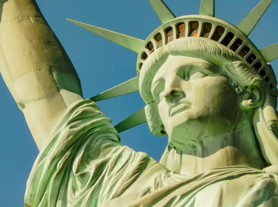 The Statue of Liberty, symbolizing freedom and empowerment, aligning with Gaia in Love’s commitment to sexual wellness in the U.S. sex toys market.